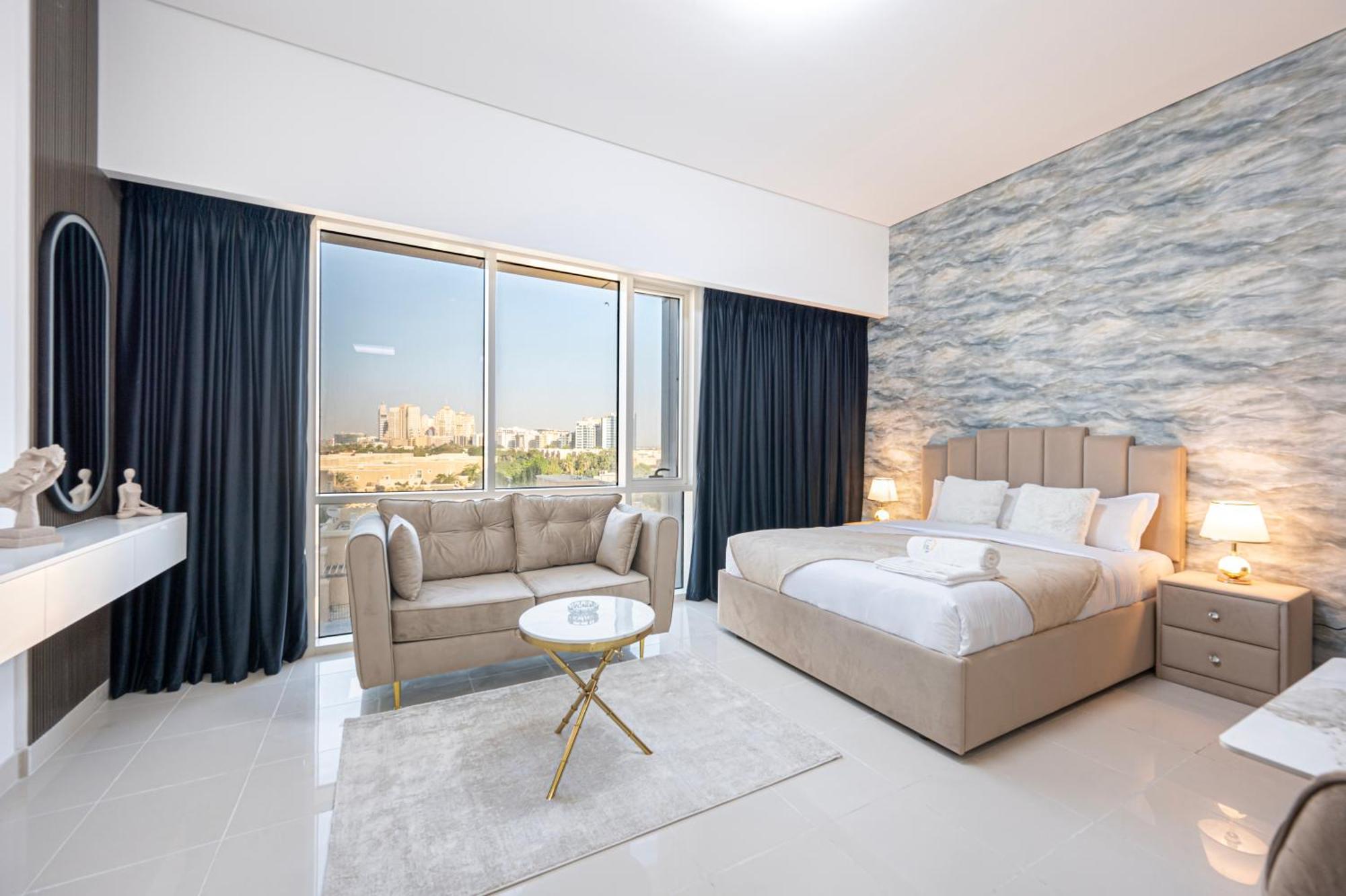 Cozy Near Mall Apartment
